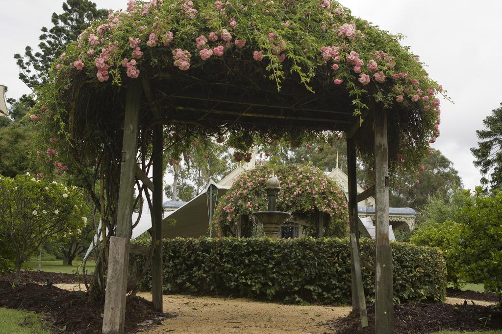 The Villa Morpeth エクステリア 写真